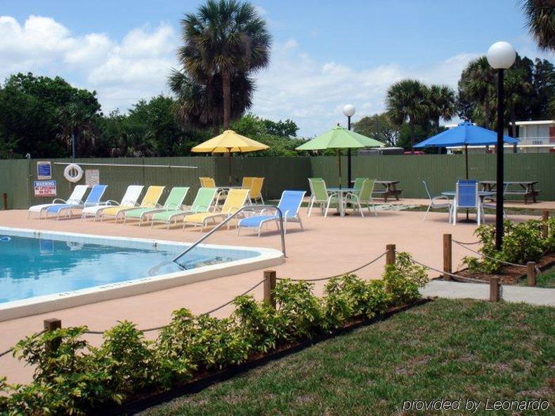 Tropical Inn Палм Бей Съоръжения снимка
