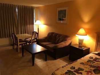 Tropical Inn Палм Бей Екстериор снимка